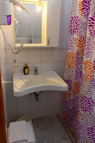 La Masseria Albergo,hotel,spa,Cocumola,vicinanza mare,Santa Cesarea Terme,Castro,Salento,camere con accesso facilitato,portatori di handicap (1)
